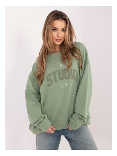 Оувърсайз суитшърт с бродерия и цвят шамфъстък