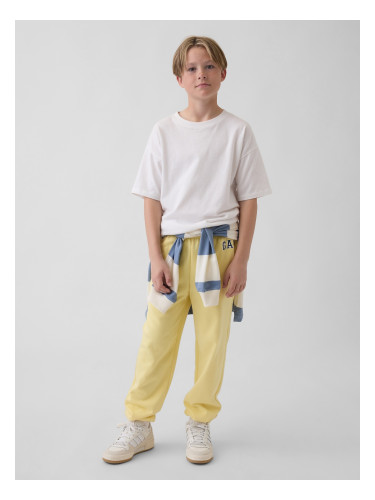 Момчешки спортни панталони GAP с лого