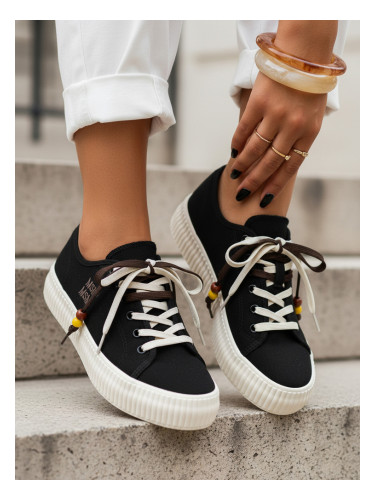 Дамски обувки с помпи