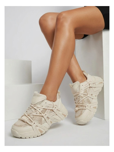 Дамски спортни маратонки Resti с по-дебела подметка