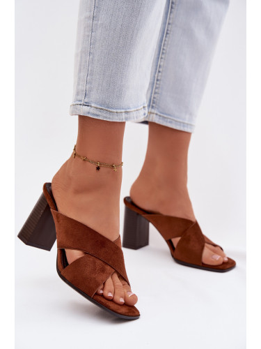 Дамски кафяви сандали Denessa с блоков ток