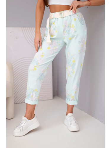 Дамски панталон с флорален принт и колан Kesi Włoski