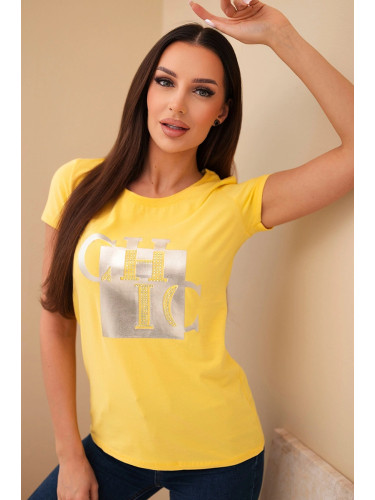 Дамска тениска с щампа CHIC, жълта