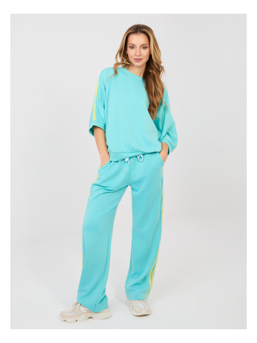 Комплект анцуг в цвят мента, изработен от мек материал