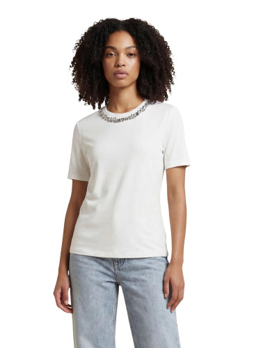 Бяла тениска с къс ръкав