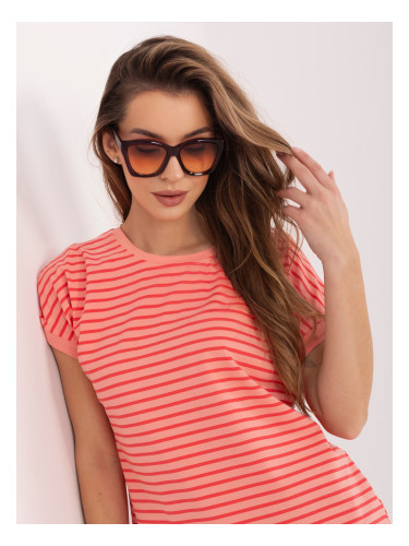 Дамска тениска с кръгло деколте