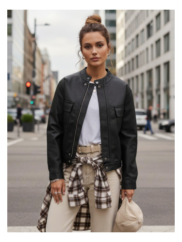 Черно кожено яке