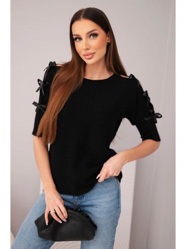 Дамски къс пуловер с декоративни панделки