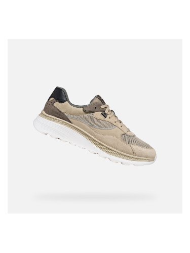 Бежови мъжки маратонки Geox Spherica Actif X1