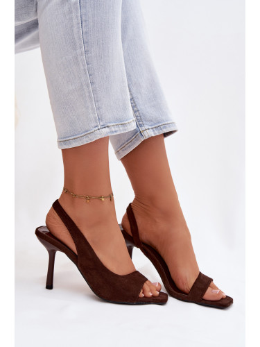 Дамски сандали на висок ток, изработени от еко велур