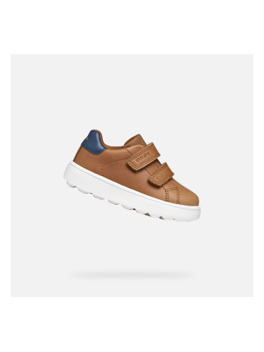 Кафяви момински кецове Geox Minicub