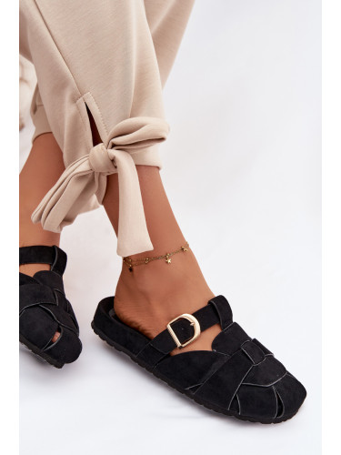 Дамски джапанки с презрамки и златна катарама