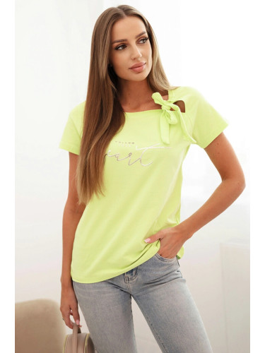 Дамска памучна блуза с панделка на рамото и мотив киви