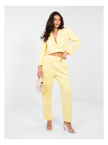 Пастелно жълт комплект с късо яке RUE PARIS