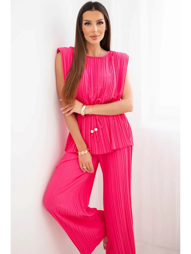 Розов плисиран комплект с блуза с връзки