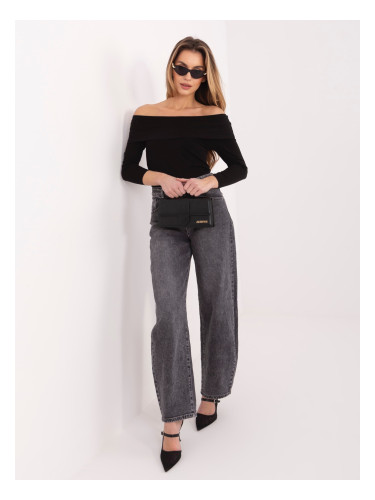 Черна едноцветна блуза с открити рамене