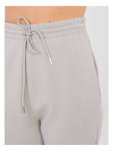 Сиви спортни панталони с еластична талия