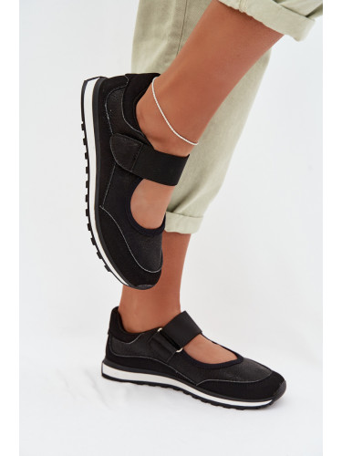 Дамски спортни маратонки с велкро EVENTO