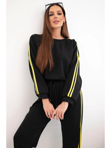 Дамски анцуг Masełko с райета