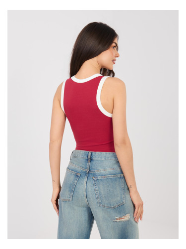 Топ в тъмночервено