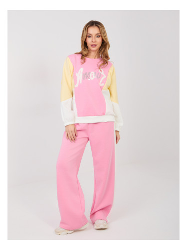 Дамски анцуг в розово
