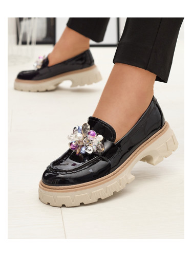 Елегантни лачени мокасини Resti с орнамент