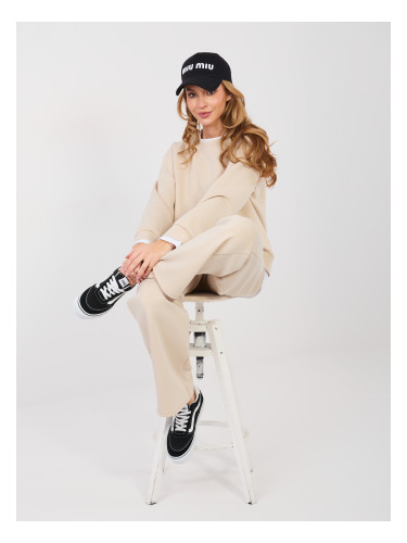 Бежов дамски комплект