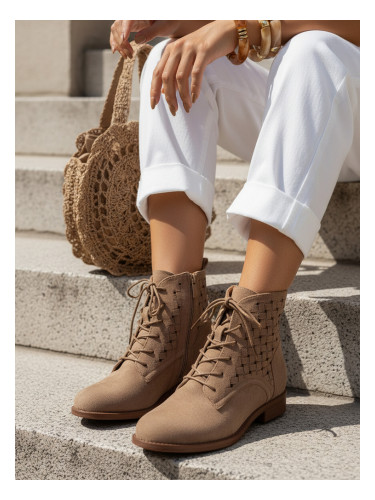 Дамски спортни маратонки