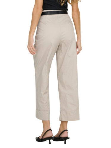 Само дамски панталони