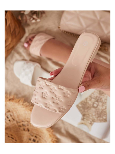 Бежови дамски джапанки с релефен щампа Mersyli