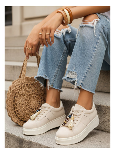 Дамски бежови ниски маратонки