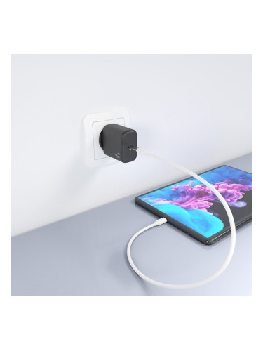 Зарядно за стена Aisens A110-0970 Черен