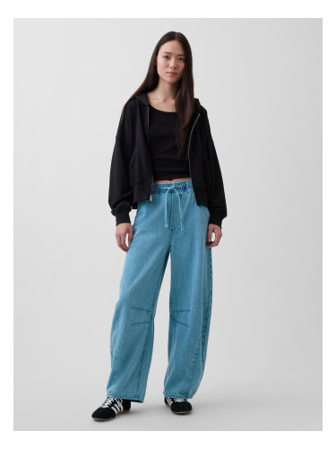 Дамски дънки GAP с отличителна U-образна кройка