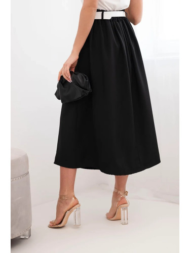 Дамска вискозна пола с колан и плисета, черна