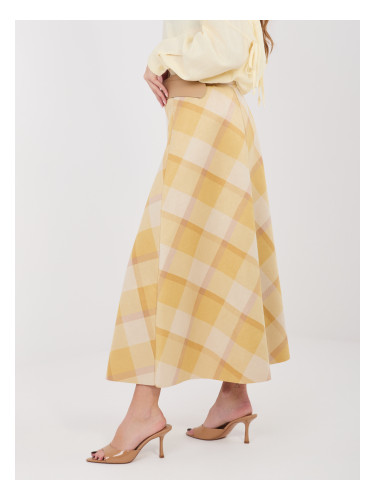 Жълта кадифена пола с колан