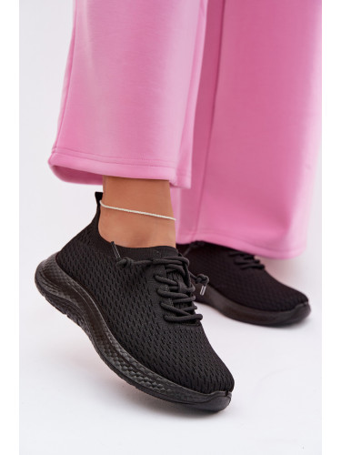 Дамски спортни обувки EVENTO Черни Carmivelle