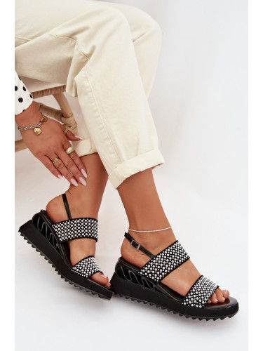 Дамски кожени велурени сандали с декорации