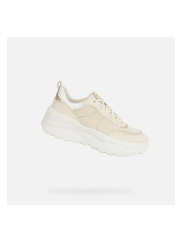 Дамски кремави маратонки Geox Xtros