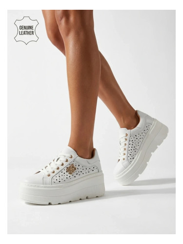 Дамски спортни маратонки от естествена кожа