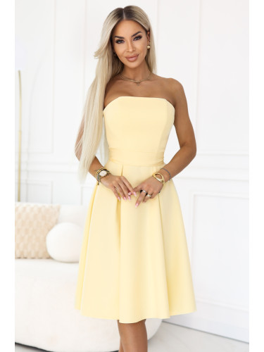 Разкроена миди рокля Vivienne с колан - Пастелно жълто