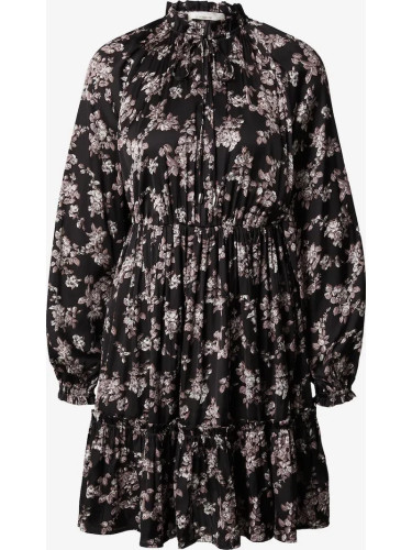 Дамска рокля с дълъг ръкав