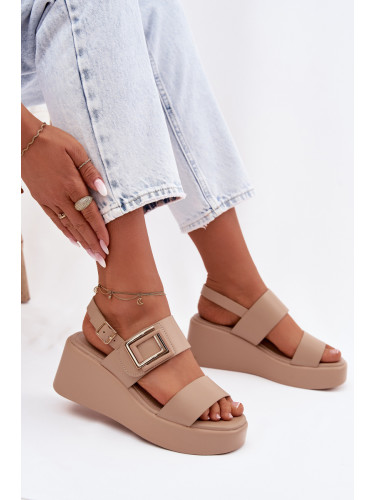 Дамски сандали на платформа с декоративен детайл Nelira бежови