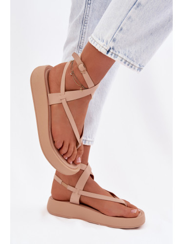 Дамски бежови джапанки на платформа Gelira