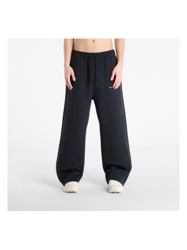 Панталони New Balance Linear Graphic Fleece Pant Black M