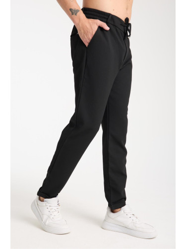 Мъжки еластични спортни панталони, черни