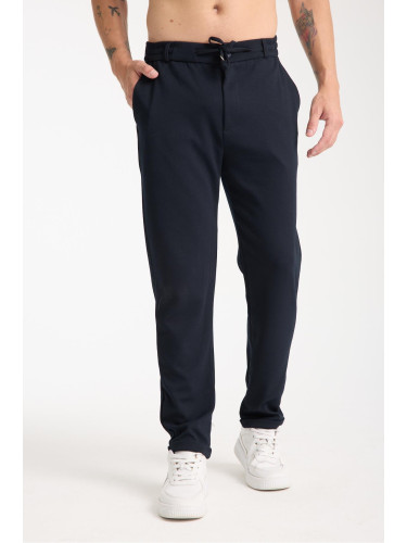 Мъжки джогър панталон, ластик на талията, син