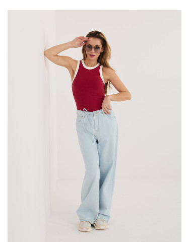 Светлосини широки дънки с връзки