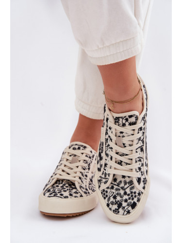 Дамски светлобежови маратонки Big Star