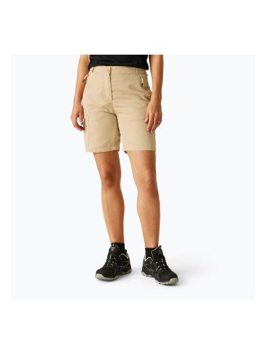 Дамски шорти за трекинг REGATTA Chaska III moccasin