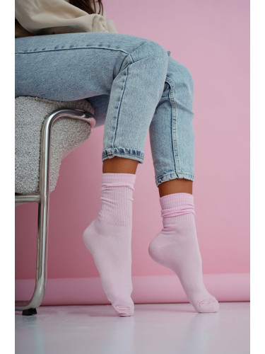 Дамски раирани пастелни чорапи